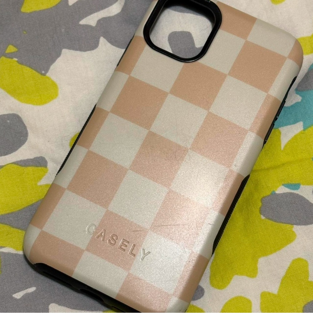 iPhone 11 - Casely Case